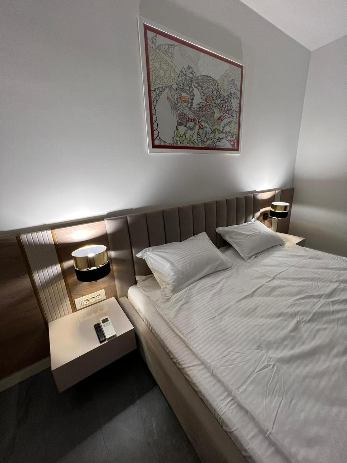 Arcgroup Medical Apartment Oradea Bagian luar foto